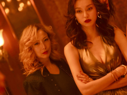 香港成人贺岁片要出导剪版！更多大尺度画面放出